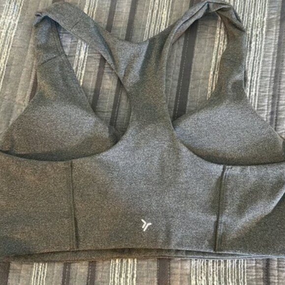 Old Navy Power Sport Gray Sports Bra Size Med EUC #M-015 - Picture 3 of 5